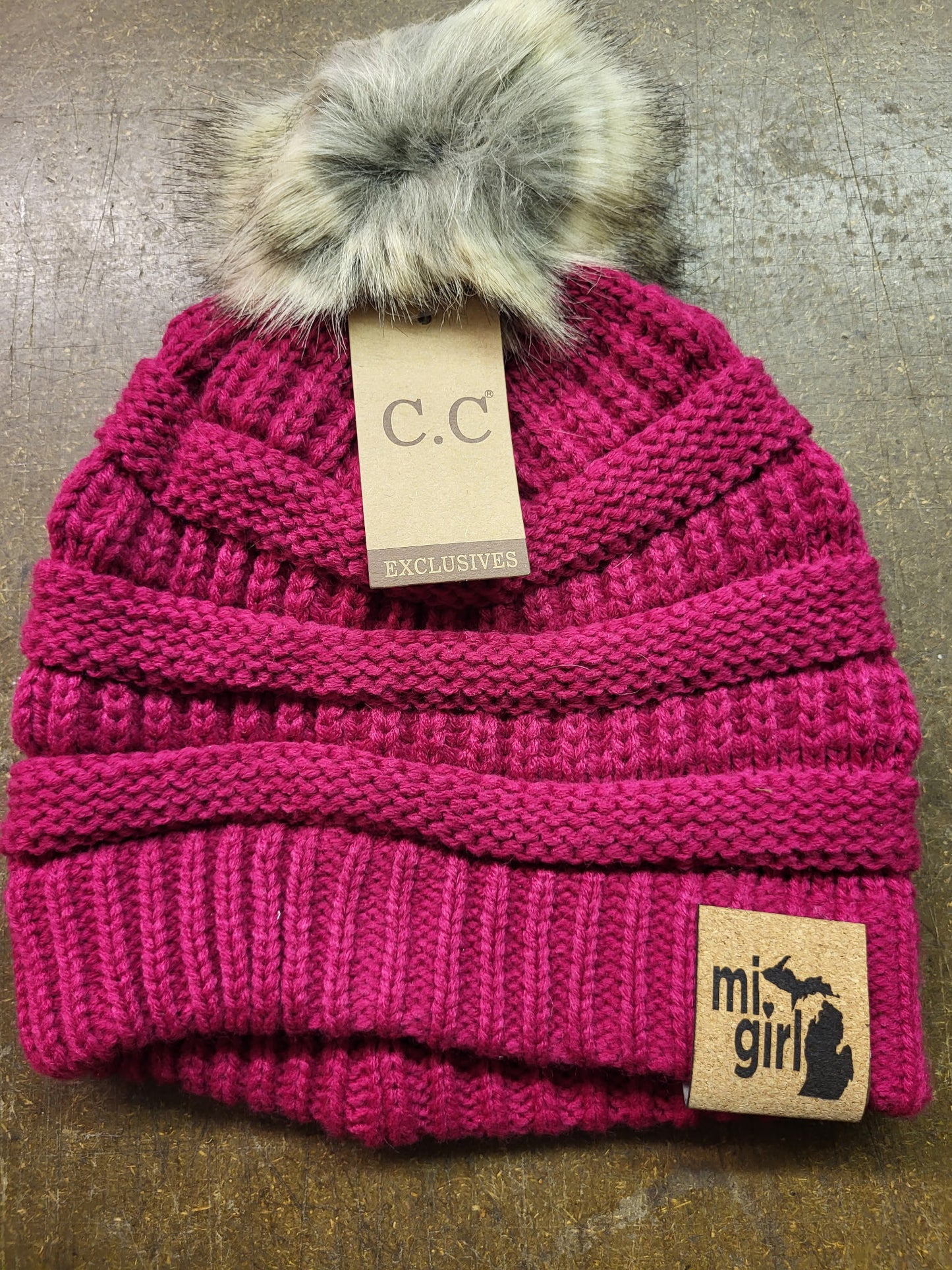MiGirl Winter Hat with pom - hot pink